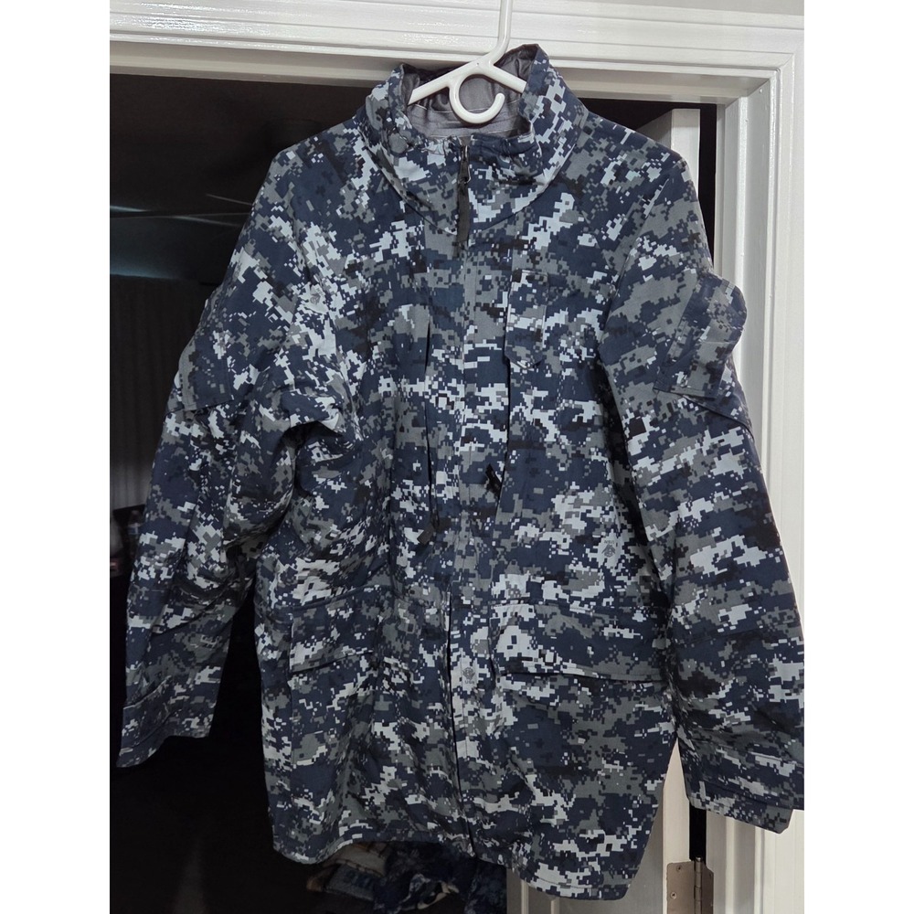 Vintage US Navy Gore-Tex Cold Weather Parka Jacket Camo NWU Type I Medium Long
